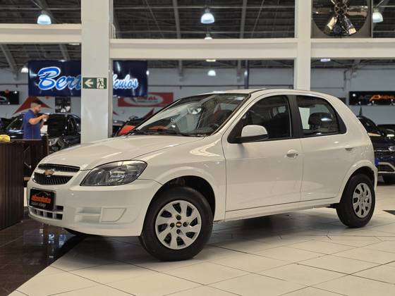 CHEVROLET CELTA 1.0 MPFI LT 8V FLEX 4P MANUAL CHEVROLET CELTA 1.0 MPFI LT 8V FLEX 4P MANUAL